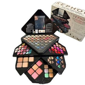 SEPHORA COLLECTION Into the Stars Palette - A 130-piece palette